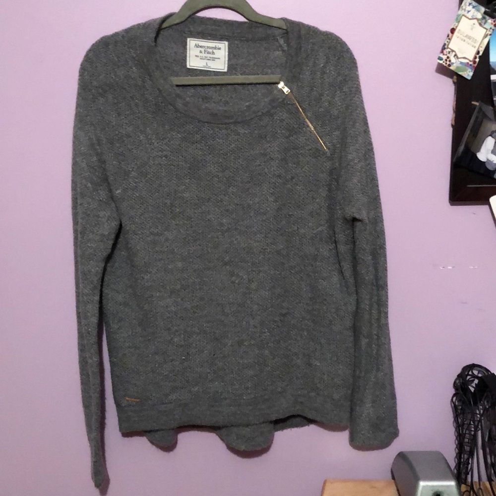 Grey sweater SIZE LARGE from Abercrombie